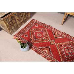 Alfombra Turca Vintage de 2.7x10.2 pies, Alfombra Floral Roja Naranja - Product Image 4