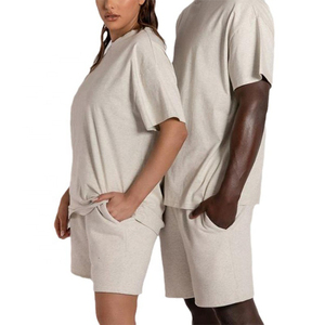 2025 T-shirt en coton personnalisé 2 deux pièces ensemble court tenues homme t-shirt et ensemble court femmes unisexe - Product Image 3