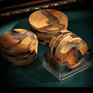 Juego de posavasos de resina y madera de 4 piezas de estilo moderno, nuevo diseño, arte popular, soporte temático de amor para decoración del hogar, regalos artesanales - Product Image 5