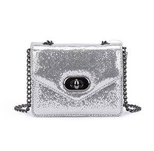 Borsa a Tracolla da Sera in Stile Busta Metallizzata per Donne, con Materiale PU, Tracolla a Catena e Chiusura Magnetica - Product Image 2