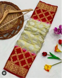 Elegante Sari Bandhani de Seda Artística para Festivales, Sari Bandhani de Seda Artística Especial para Navratri en Oferta por el Proveedor - Product Image 2