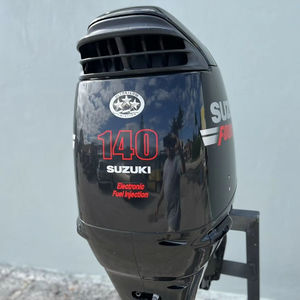 Moteur hors-bord d'occasion 140 CV, faible nombre d'heures d'utilisation, état d'origine. - Product Image 1