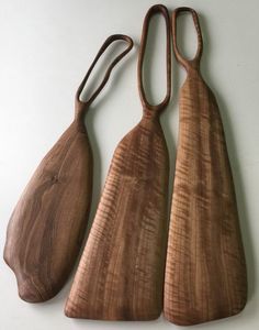 Planche à découper en bois d'acacia de qualité supérieure avec trou Plateau en bois élégant pour la cuisine servant du fromage, de la charcuterie et des apéritifs - Product Image 5
