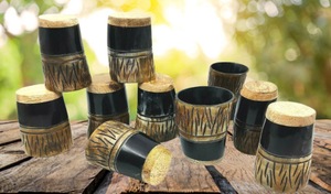 Verre à shot en corne à boire Viking 3 pouces Écologique Gravé à la main Sculpté Haute qualité - Product Image 3