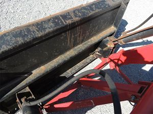 Tractor Agrícola McCormick CX75 de 70 CV con Tracción en las 4 Ruedas y Transmisión por Engranajes con Componentes Principales (Motor, Bomba, Caja de Cambios) - Alta Productividad Disponible para la Venta - Product Image 6