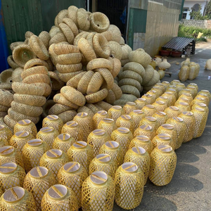 Farol de ratán personalizado-Iluminación hecha a mano para restaurante y Resort - Product Image 1