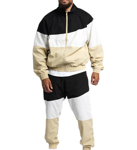 Chándales transpirables personalizados OEM, chándal corto de dos piezas, chaqueta cortavientos con Cremallera de nailon, conjunto corto de chándal para hombre 2025 - Product Image 1