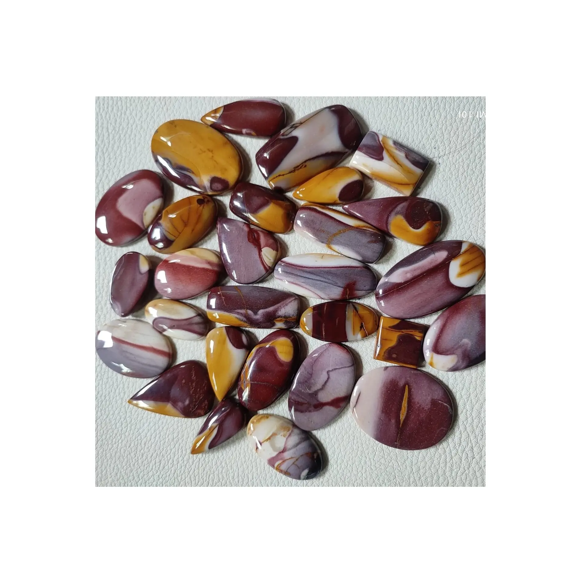 Esportatore indiano nuovo arrivo Mookaite naturale diaspro Cabochon per gioielli di lusso che rendono disponibile al miglior prezzo dall'India