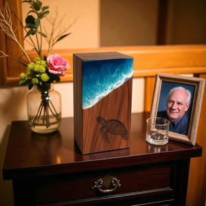Urna de madera hecha a mano con olas del océano y caja de cremación funeraria con incrustaciones de diseño de tortuga marina - Product Image 2