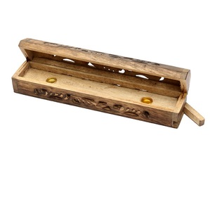 Brûleur d'encens en bois gravé à la main, forme de cône, finition naturelle, Mabkhara pour fournisseur en gros en Inde - Product Image 4