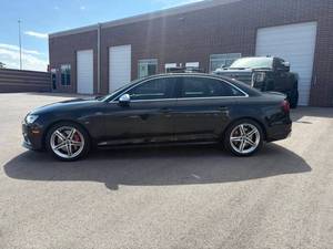 รถยนต์มือสองสภาพดี ปี 2018 Audi S4 3.0T quattro Premium Plus AWD 3.0T quattro Premium Plus 4 ประตู ซีดาน  ขาย - Product Image 2