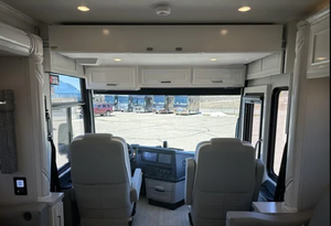 Camping-cars de classe A NEWMAR VENTANA 2025 à vendre, diesel - Product Image 3