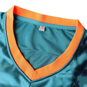 Camiseta de fútbol americano personalizada al por mayor, uniformes de entrenamiento universitario para jóvenes, técnica de sublimación corta de gran tamaño americana - Product Image 3