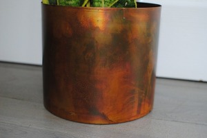 Maceta de metal rústico de lujo con soporte elegante para decoración de hotel y oficina en casa disponible a granel - Product Image 4