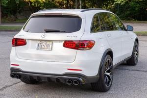 Mercedes-AMG GLC 43 2021 Usado Premium ~2,300 Millas, Motor V6 Twin-Turbo de 385 hp - Product Image 3