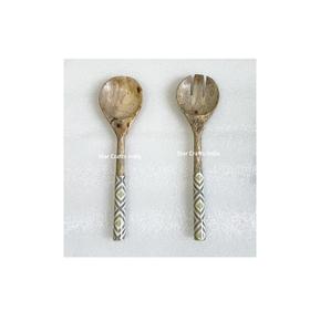 Dernier jeu de serveurs à salade en bois de qualité supérieure avec poignée en résine ustensiles de cuisine en bois outils à salade au meilleur prix de gros - Product Image 5