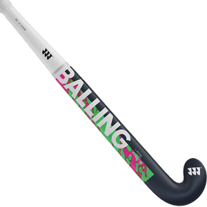Bâton de hockey sur gazon Elite en carbone avec design avancé pour un confort de précision et un contrôle supérieur dans les sessions de jeu rapides - Product Image 1