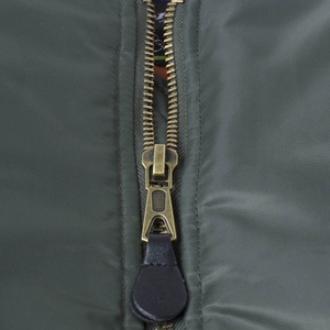 Veste universitaire en laine pour hommes OEM avec logo brodé sur mesure, col montant et manches en cuir, style baseball Letterman - Product Image 4