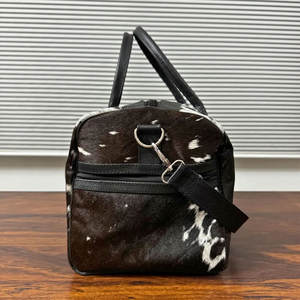 Bolsa de lona de cuero de vaca con logotipo impreso personalizado de alta calidad al por mayor bolsa de lona de cuero de vaca de diseño personalizado - Product Image 6