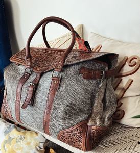 Sac de voyage en cuir véritable de qualité supérieure, avec pompons et fleurs, couleur personnalisée, style bohème, sac de week-end pour femmes, automne, Rodeo - Product Image 2