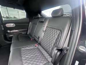 SUV 4x4 de Alto Rendimiento G V 60 2023 USADO, con Potentes Motores Dobles y Suspensión Avanzada - Product Image 6