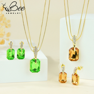 Parures de bijoux pour femmes avec grandes boucles d'oreilles pendantes en cristal carré, ensembles de colliers en pierre naturelle en or 14 carats pour femmes - Product Image 6