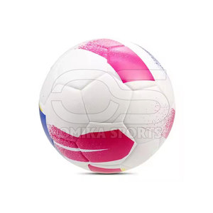 Ballon de football d'entraînement avec couches renforcées pour une durabilité accrue et des coups de pied solides Ballon de football de haute qualité - Product Image 5