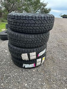 Venta caliente neumáticos usados 215/45R18 215/55R18 225/40R18 225/45R18 neumáticos de invierno neumáticos de nieve para la venta a NORUEGA - Product Image 4