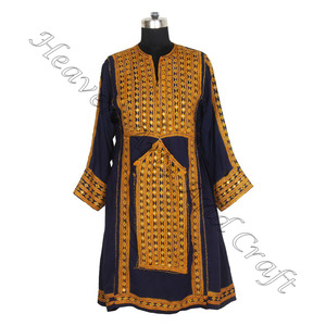 Vintage noir afghan Balochi robe à la main afghani/irani/balochi/pakistanais/indien BDR039 femmes portent le meilleur design robe Vintage - Product Image 1