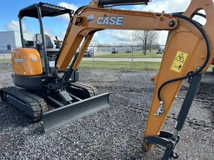 Miniexcavadora CASE CX37C de 3.5–4 toneladas, bajo precio, movimiento de tierras, ¡OFERTA ESPECIAL! Miniexcavadora CASE usada, excavadora hidráulica de orugas. - Product Image 4