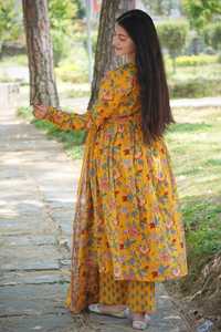 ชุดเดรส3ชิ้นเย็บติดซิปกระดุมผ้าลูกไม้คอวีปักลายแบบดั้งเดิมสำหรับใส่ทุกวันมาใหม่ปากีสถาน - Product Image 4