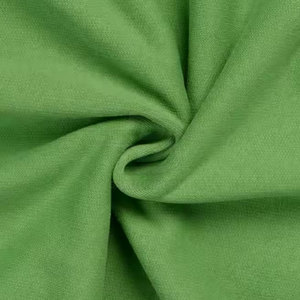 Sudaderas con capucha de moda al aire libre para mujer Ropa de invierno informal con cuello con capucha y logotipo frontal Disponible en diferentes diseños - Product Image 4