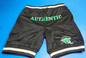 Short en maille avec broderie 3D pour hommes Short d'été élégant en maille athlétique 2025 Short de jogging à séchage rapide - Product Image 4