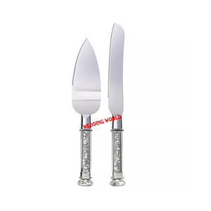 Nouveau design d'ensemble de couteaux à gâteau en métal, couverts design de qualité supérieure, faits à la main, ensemble de serveurs de gâteaux en métal vendu en gros avec finition argentée - Product Image 6