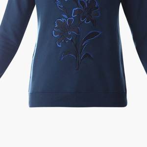 Vente en gros de sweatshirts en coton épais avec logo brodé sur mesure pour hommes sweatshirts vintage à manches longues et col rond personnalisés en usine - Product Image 6