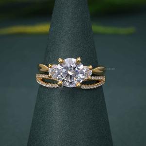 Oferta Especial: Conjunto de Novia de Oro de 14k con Diamante Cultivado en Laboratorio con Certificación IGI VVS y Anillo de Bodas Infinito para Mujer a Bajo Precio - Product Image 1