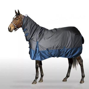 Tapis de cheval d'hiver de la meilleure qualité sur mesure Tissu polyester imperméable léger et respirant - Product Image 1
