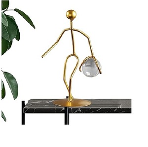 Estatuilla de estatua de hoja de Metal de alta venta 2023, escultura de flor de acento de escritorio coleccionable para el hogar disponible al precio más barato - Product Image 5