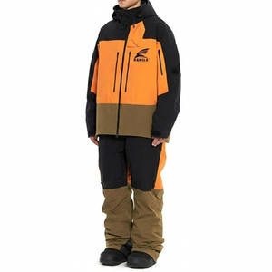 Chaquetas Softshell para Hombre de Alta Calidad, Chaquetas Duraderas y Cómodas de Corte Ajustado, Ropa Masculina Informal, Chaquetas Softshell Hechas en Pakistán - Product Image 1