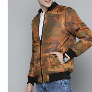Nouvel arrivage de veste universitaire personnalisée Bomber personnalisé Baseball Jacket Nouveau élégant rembourré Camouflage bleu Bomber Parka Veste pour hommes - Product Image 6