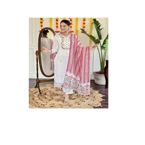 Ropa étnica pakistaní india, traje de diseñador de traje recto blanco de estilo pakistaní bordado con trabajo de hilo dorado para mujer - Product Image 1