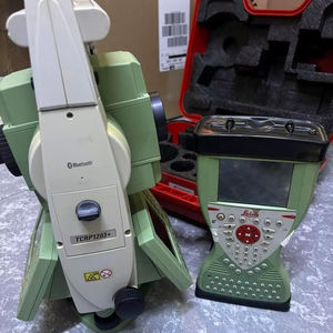 Estación robótica Leica Total Station TS 1203+ R 1000 disponible para la venta en buen estado - Product Image 1