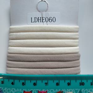 ยางยืดรัดผมแบบไม่มีรอยยับไม่สร้างความเสียหายให้เส้นผมสีสันสดใสมีหลายขนาดพร้อมบริการผู้ผลิต - Product Image 4