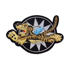 Haute Qualité Personnalisé Flying Tigers Bomber Goldwork Bullion Fil Veste Patch Brodé Métal Laiton Dentelle À Coudre Badges UBORA - Product Image 1