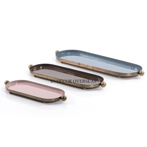 Plateau de service en métal de qualité supérieure enduit de poudre de couleur blanche de forme ronde avec support de base unique de concepteur poli brillant argenté - Product Image 4