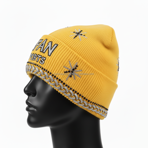 Haute qualité épais Stretch acrylique hommes Beanie Cap chaud chapeau d'hiver avec strass personnalisé Stud Logo style jacquard Beanie Cap - Product Image 3