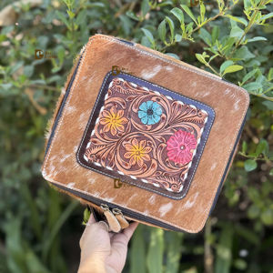 Latest Arrival Hand Tooled Leather Big Size <b>Jewellery</b> <b>Storage</b> Box Organizer Cowhide Fur Travel Case Necklace Ring Earrings Box - Product Image 1