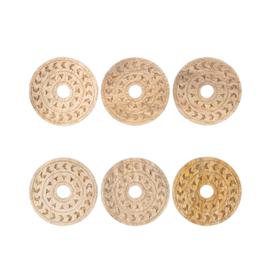 Sous-verres carrés contemporains en bois d'acacia écologiques - Sous-verres en bois naturel pour café et thé Décoration de table - Product Image 6