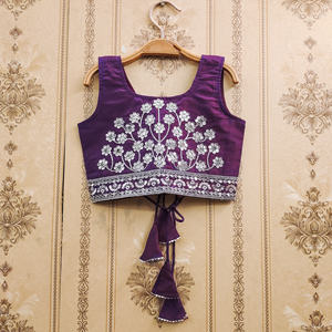 Conjunto de Ropa Étnica Infantil Shoryam Fashion, Lehenga Choli Largo Bordado en Morado para Bodas, Fiestas, Diwali, Holi - Product Image 3