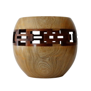 Tazón de Madera Hecho a Mano de Dos Tonos, Diseño Único Tallado Hueco, Centro de Mesa Moderno para Decoración del Hogar, Tazón Decorativo de Madera Natural para Servir - Product Image 1